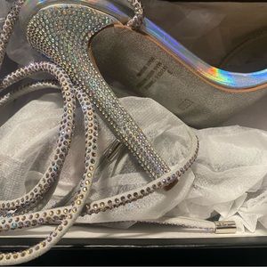 carmella heels size 5 never worn